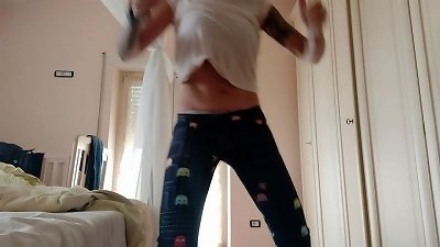 quarantine2010 for covid19: home fitness sexy sweatin exercises
