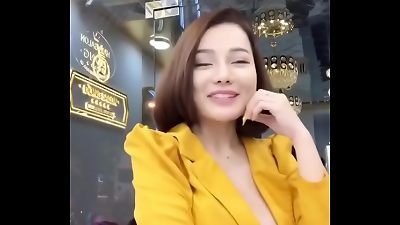 Sexy Vietnamese C&ocirc; áº¥y l&agrave; ai?